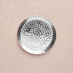 Deko-Teller Gehämmert Ø28cm ORIENTAL LOUNGE In Silber -Garten - Balkon Store butlers deko teller gehammert o28cm oriental lounge in silber 2