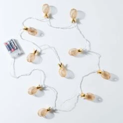 LED-Lichterkette Ananas 10 Lichter Mit USB-Batteriefach MIAMI In Gold -Garten - Balkon Store butlers led lichterkette ananas 10 lichter mit usb batteriefach miami in gold 2