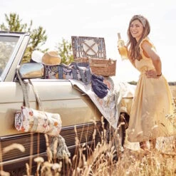 Picknickdecke L 175 X B 154cm BETWEEN FLOWERS In Creme 24 Picknickdecke L 175 X B 154cm BETWEEN FLOWERS In Creme -Garten - Balkon Store butlers picknickdecke l 175 x b 154cm between flowers in creme 10