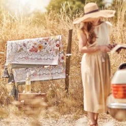 Picknickdecke L 175 X B 154cm BETWEEN FLOWERS In Creme 22 Picknickdecke L 175 X B 154cm BETWEEN FLOWERS In Creme -Garten - Balkon Store butlers picknickdecke l 175 x b 154cm between flowers in creme 8