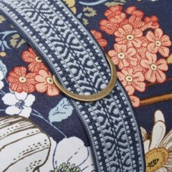 Picknickdecke L 175 X B 154cm BETWEEN FLOWERS In Dunkelblau 17 Picknickdecke L 175 X B 154cm BETWEEN FLOWERS In Dunkelblau -Garten - Balkon Store butlers picknickdecke l 175 x b 154cm between flowers in dunkelblau 5