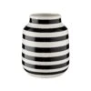 Vase Gestreift Höhe 17cm MALIKA In Schwarz-Weiß 1 Vase Gestreift Höhe 17cm MALIKA In Schwarz-Weiß -Garten - Balkon Store butlers vase gestreift hohe 17cm malika in schwarz weiss